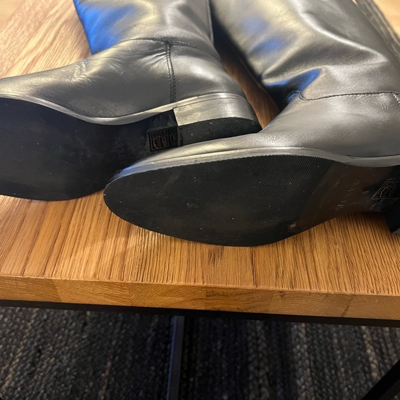 J. Crew Field Boots - Like New ! Black 9 - Picture 6 of 9